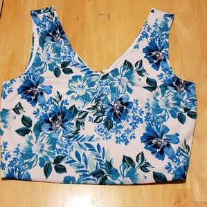 Blue Floral Crop Top Size L